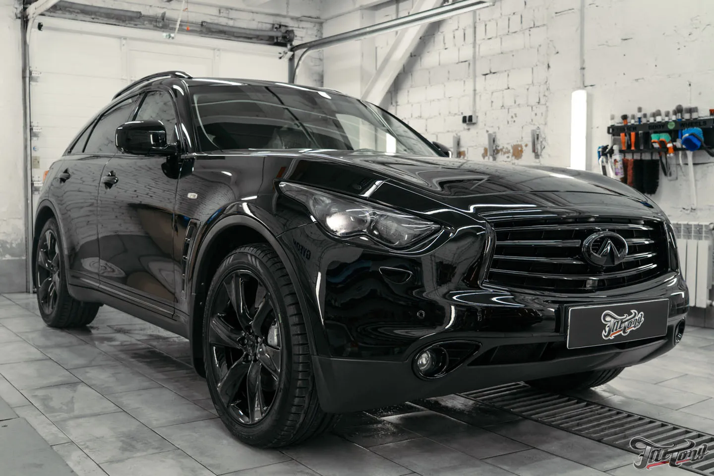 Детейлинг для Infiniti QX70